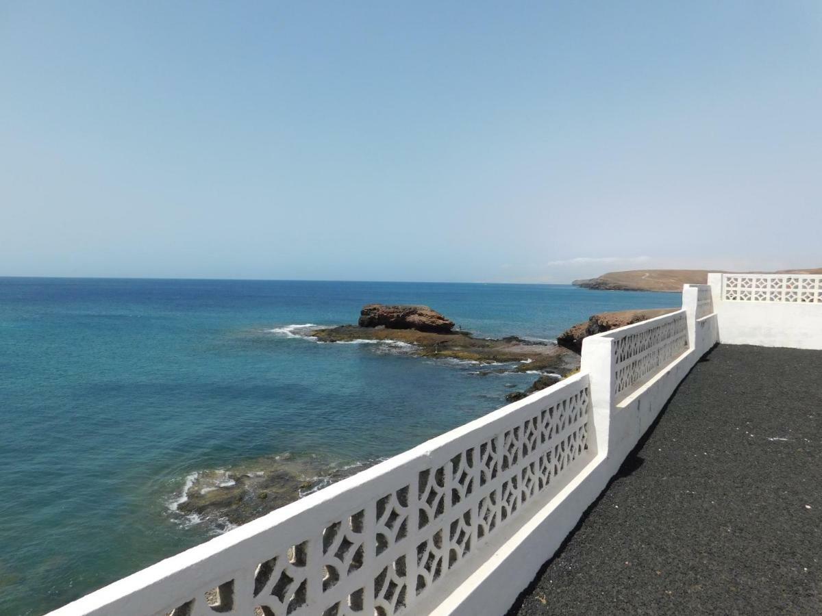 El Roquito Ocean View Villa Tarajalejo Exterior photo
